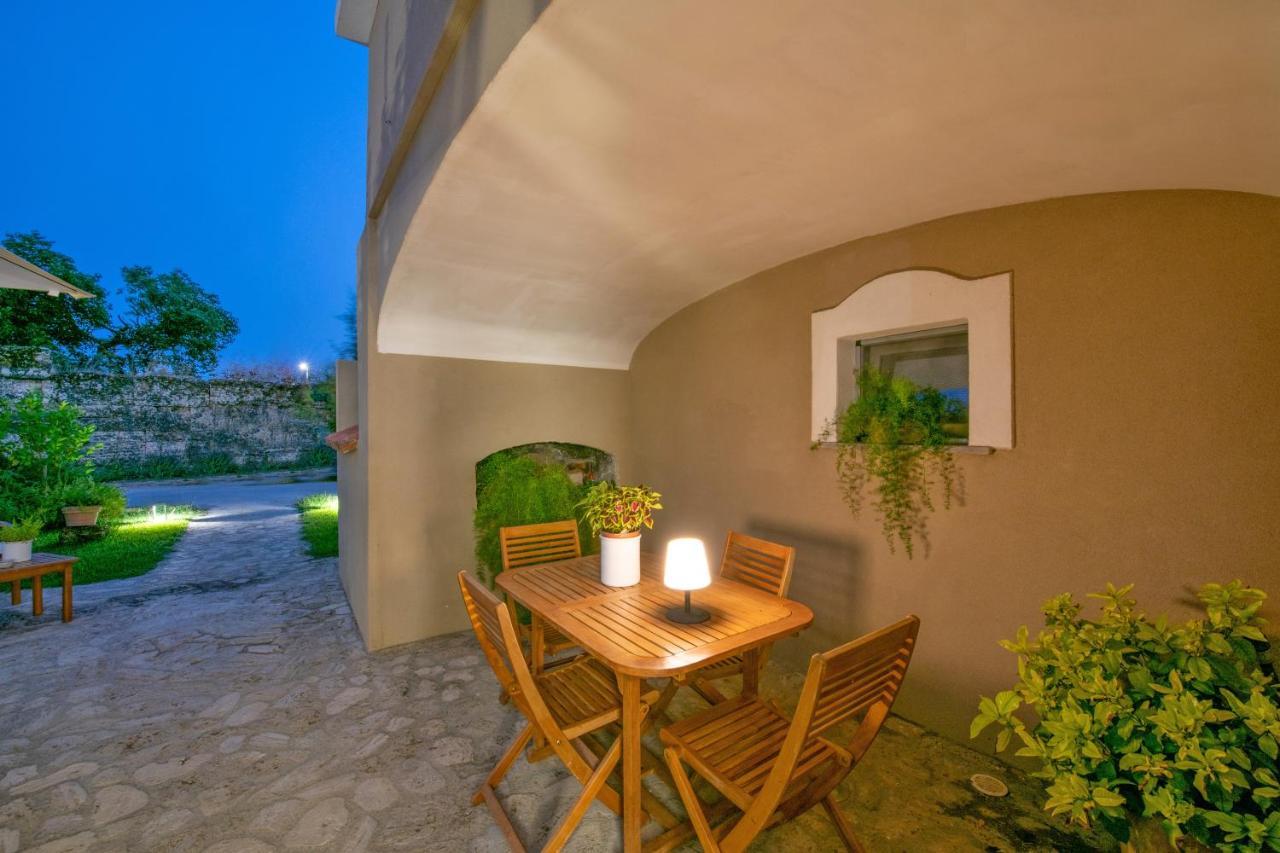 B&B Casa Franco Paestum Eksteriør billede