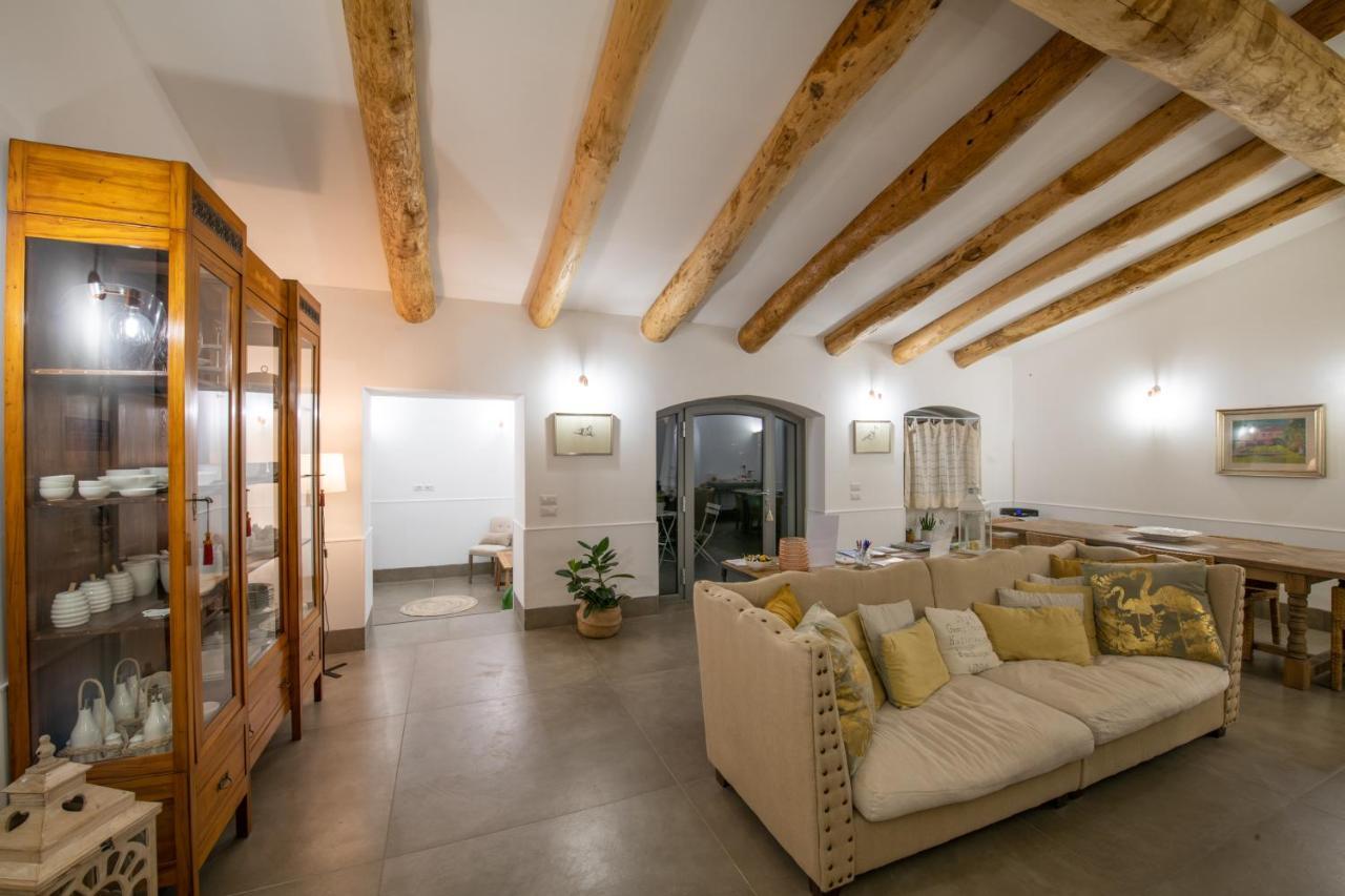 B&B Casa Franco Paestum Eksteriør billede