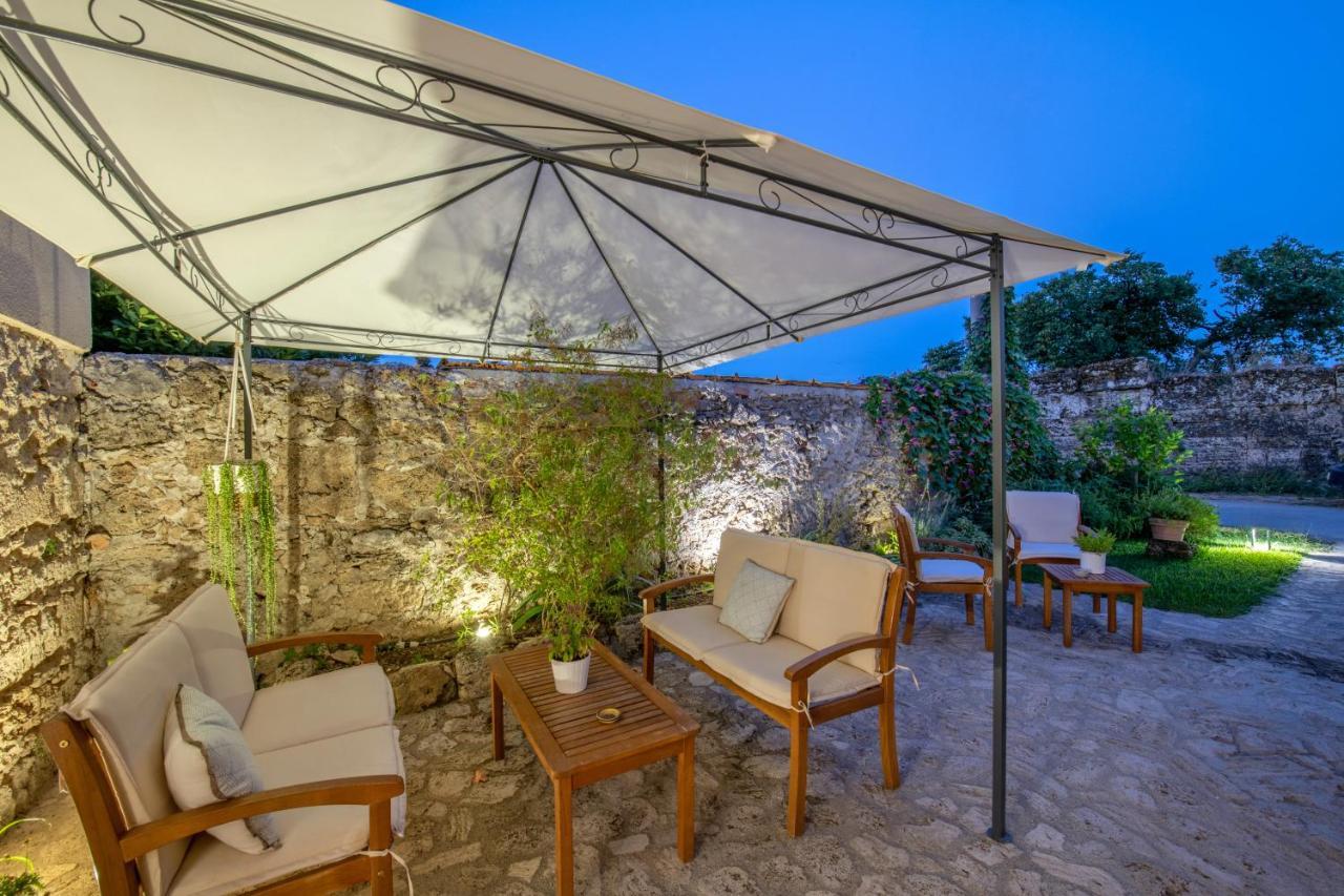 B&B Casa Franco Paestum Eksteriør billede